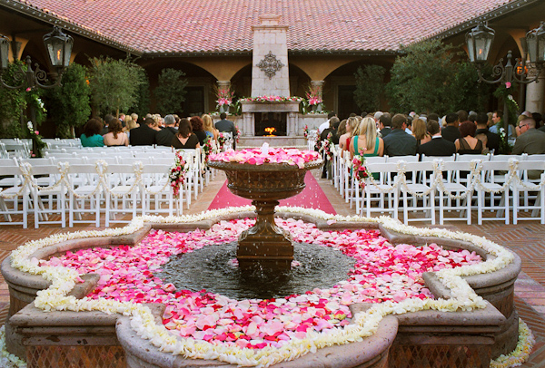 Southwestern wedding ceremony with fountain - photo by Harrison Hurwitz Photography